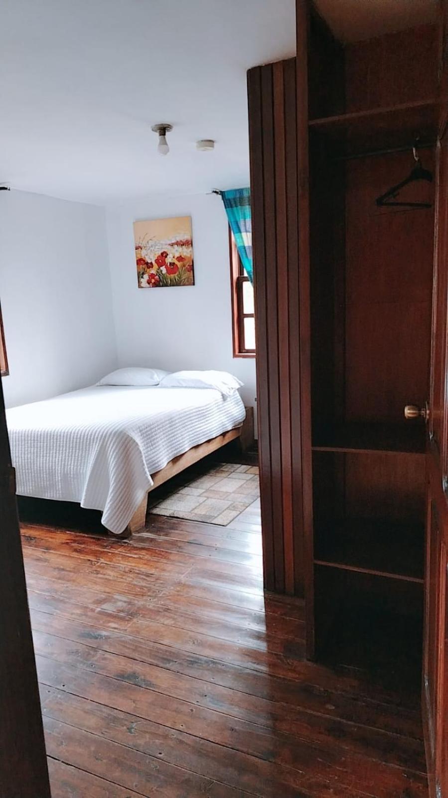 Casa Del Arupo Hostel Quito Luaran gambar